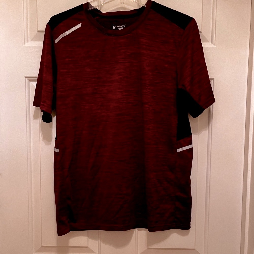 Maroon and Black dri-fit men’s t-shirt. Size M